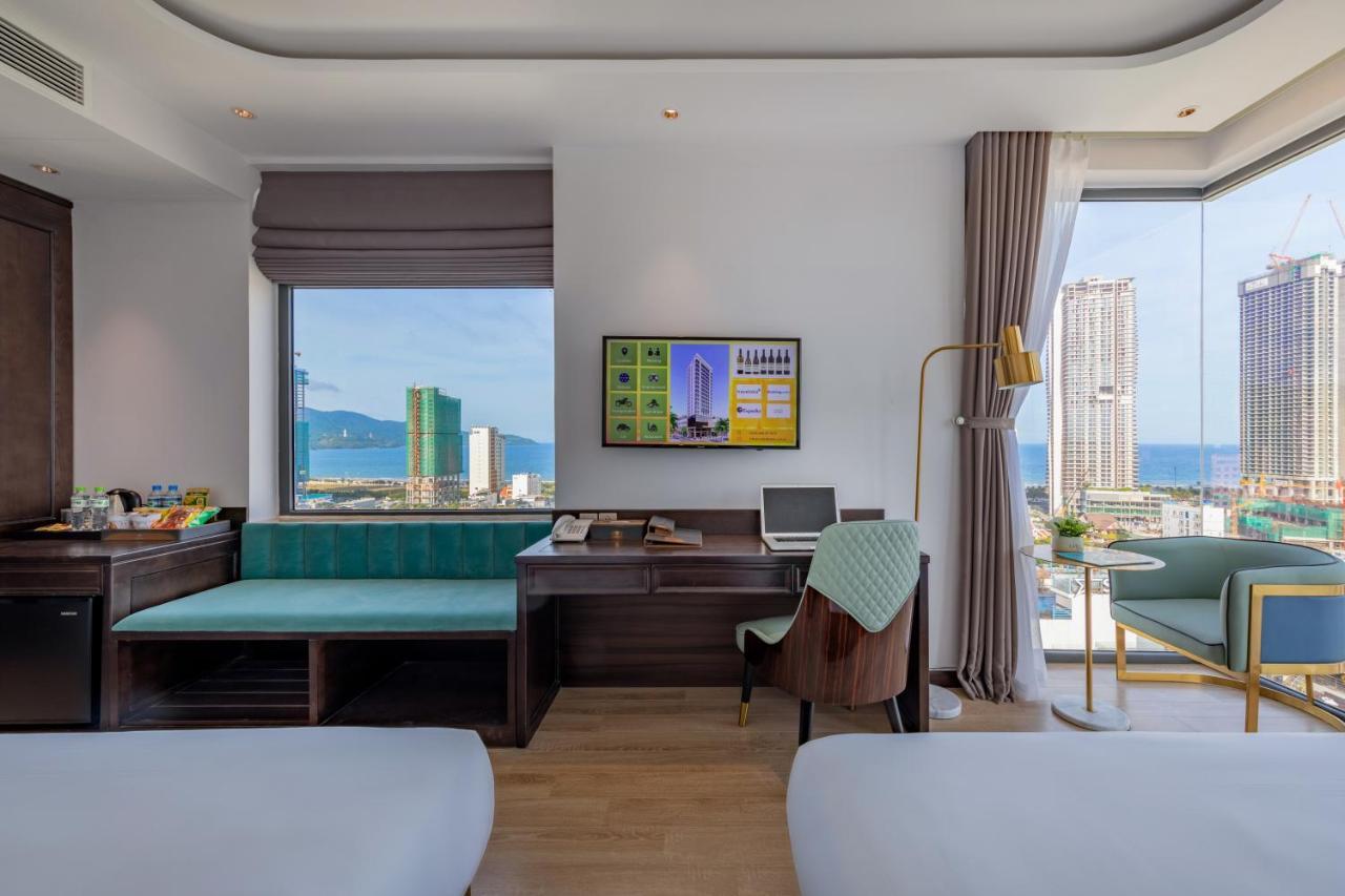 Cordial Grand Hotel Da Nang Beach - Infinity Rooftop Pool Bagian luar foto