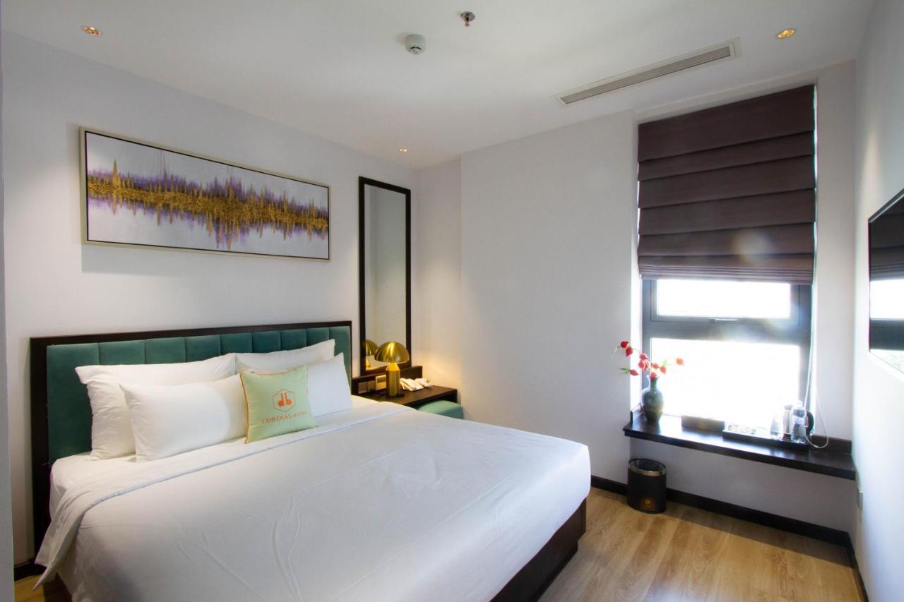 Cordial Grand Hotel Da Nang Beach - Infinity Rooftop Pool Bagian luar foto